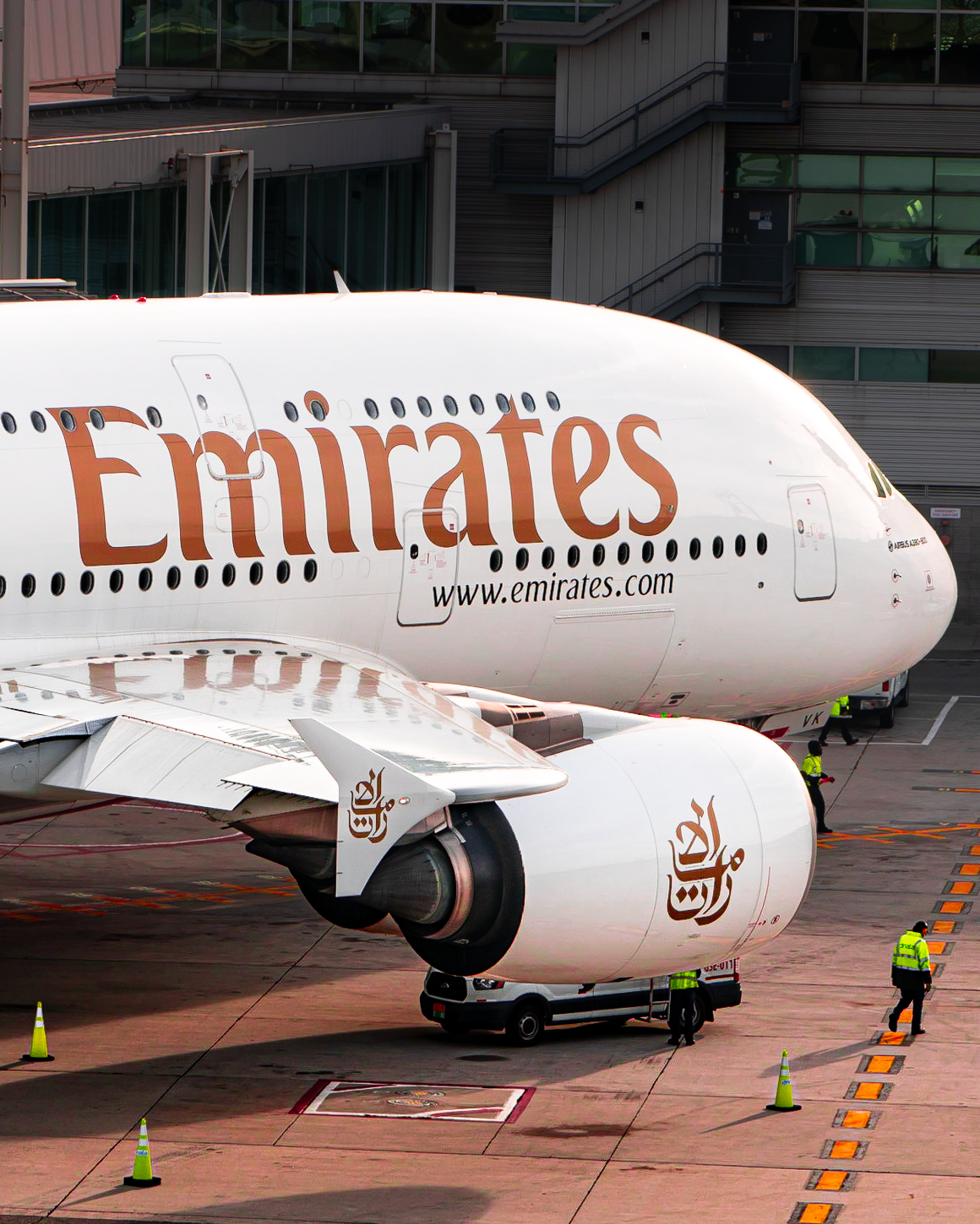 Planespotting at MCO airport — taxiway